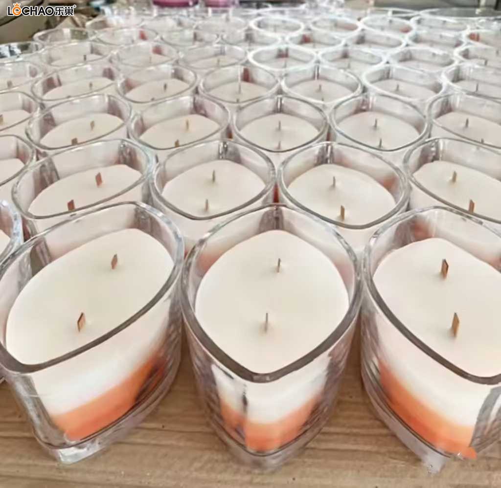 Boat-shaped glass double-wick scented candle