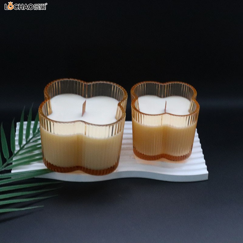 Four-leaf clover glass scented candle