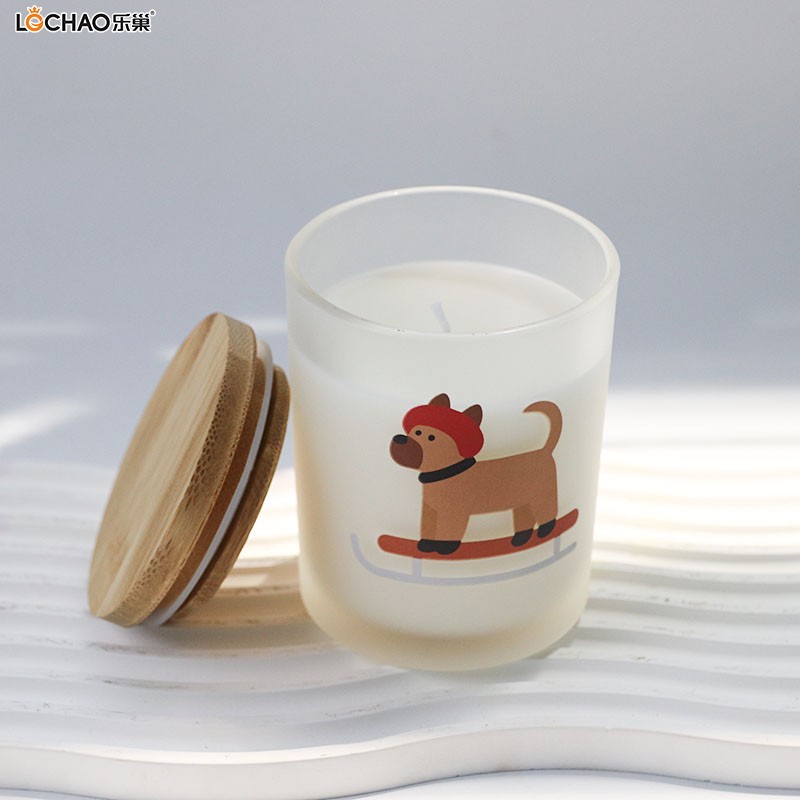 Glass pattern scented candle