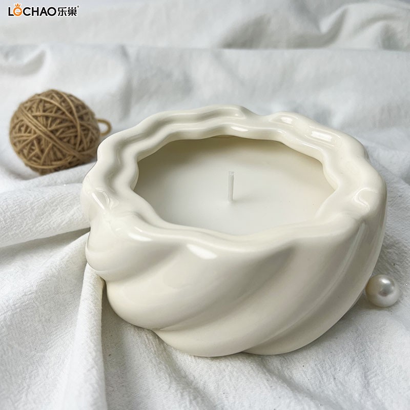 Large Wave Pattern Ceramic Cup Scented Candle