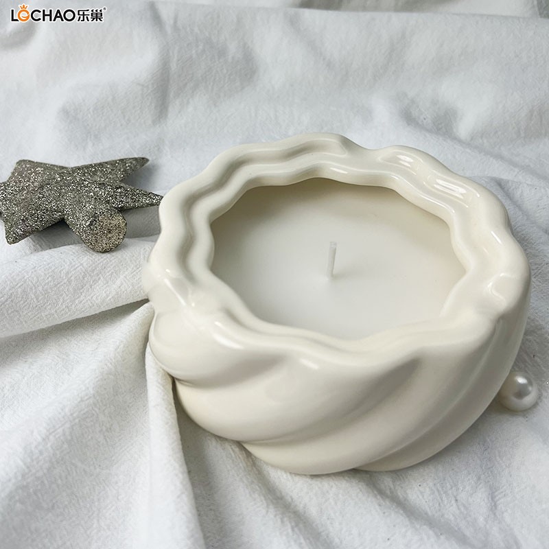 Large Wave Pattern Ceramic Cup Scented Candle