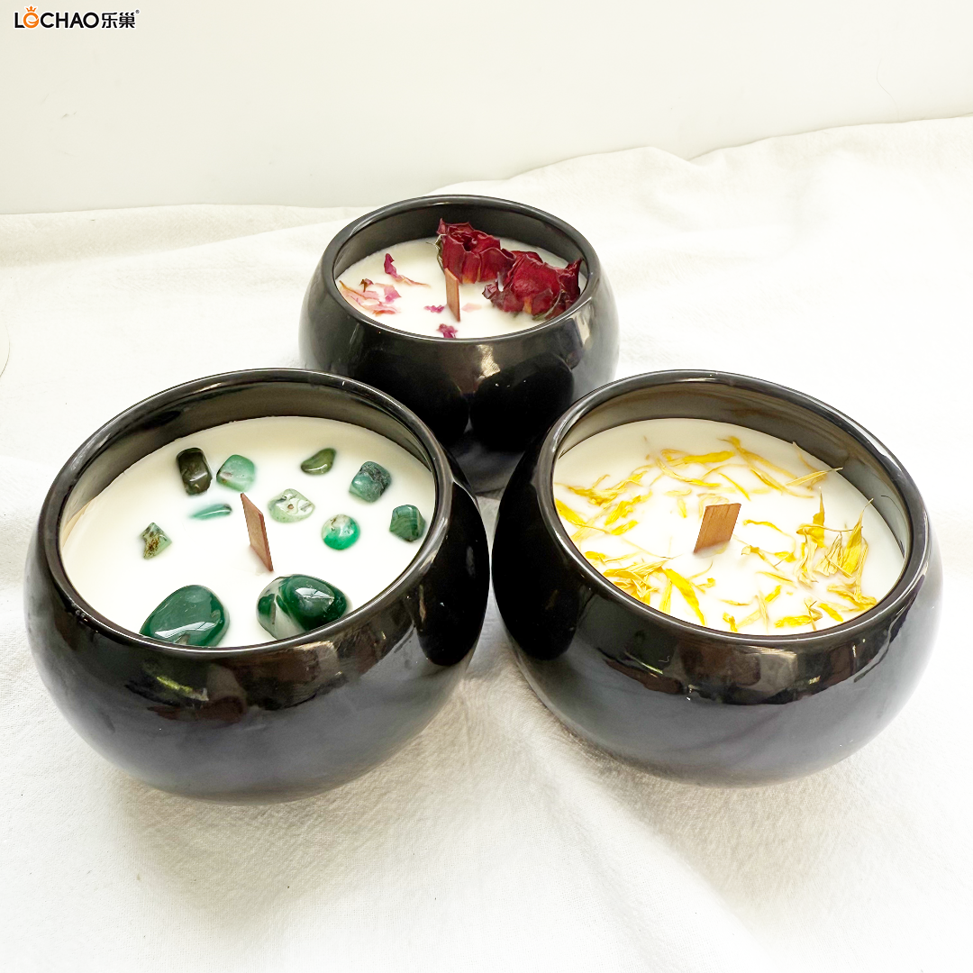 Round Dried Flower Ceramic Cup Scented Candle